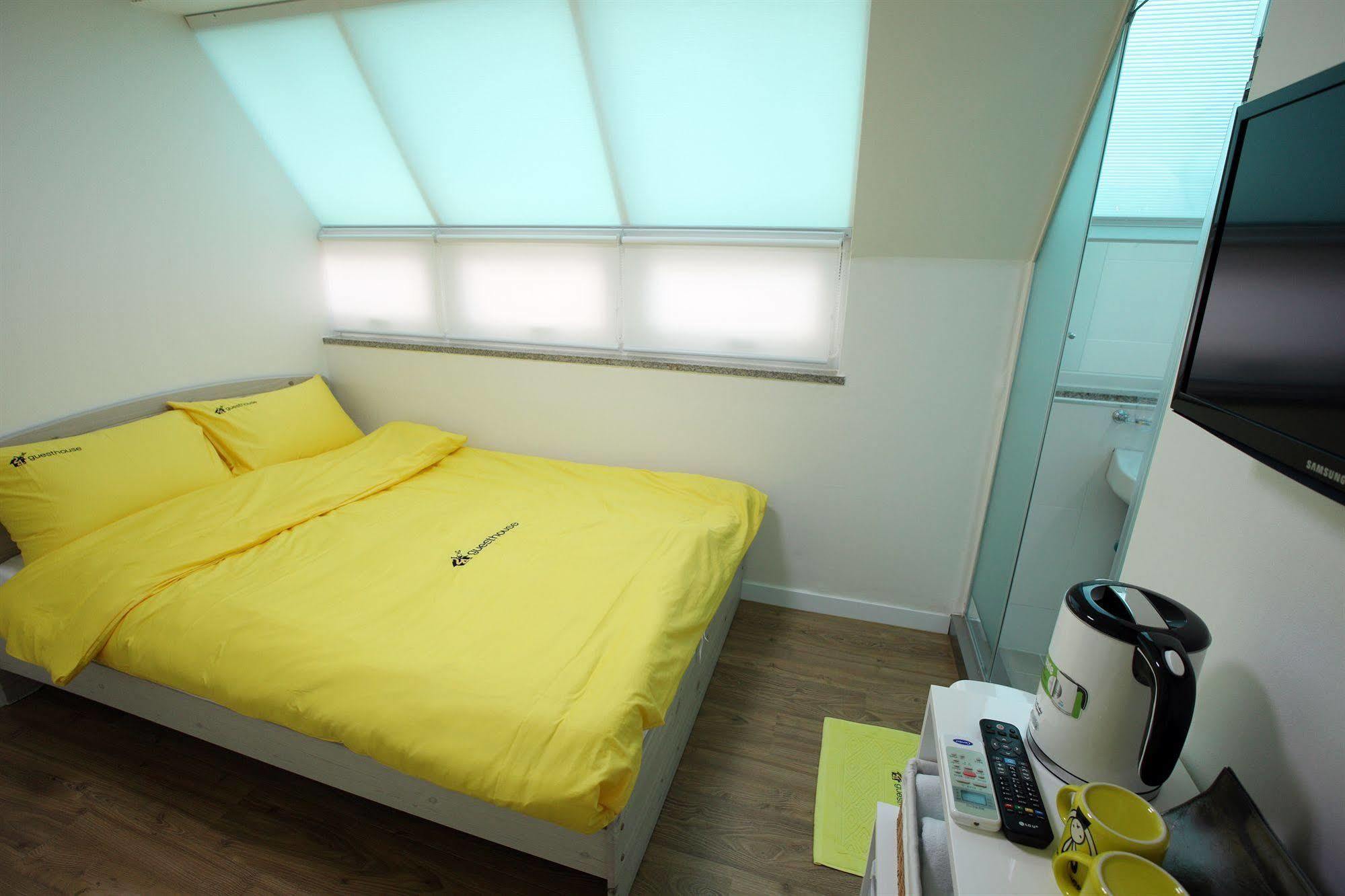 24 Guesthouse Namsan Seoul Exteriör bild